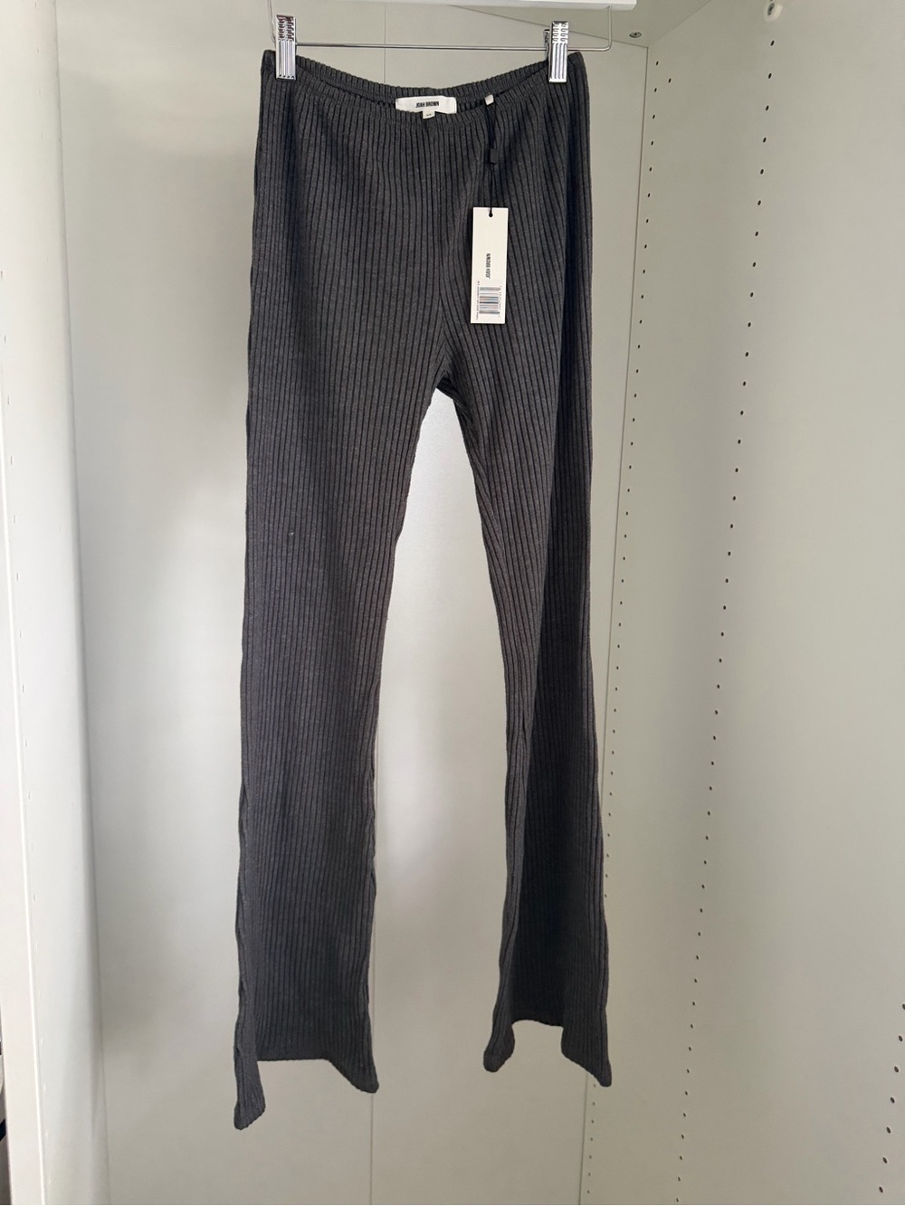 NWT Joah Brown Fitted Mini Flare Pants Charcoal Ribbed S/M Rare